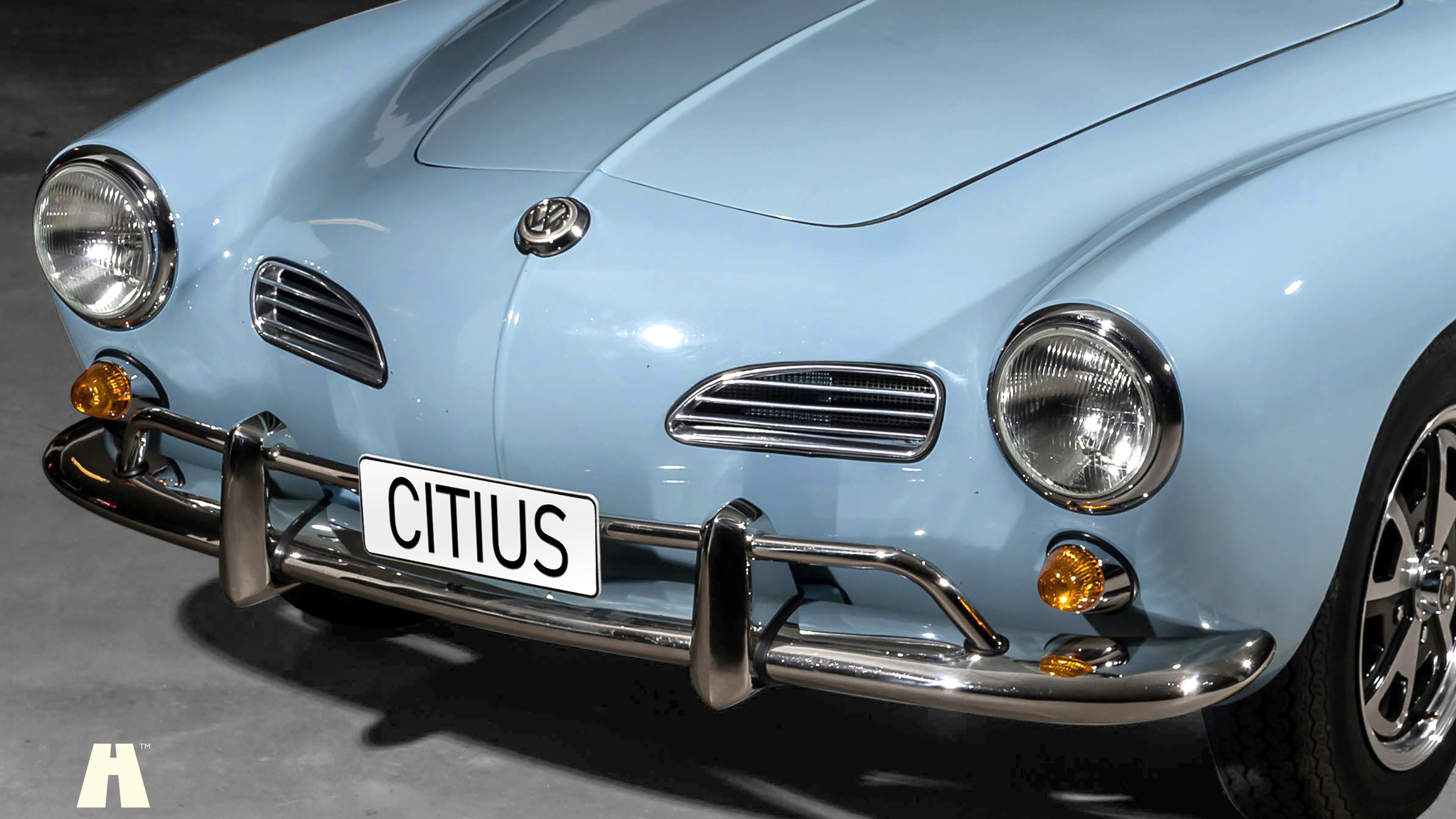 Exterior image of 1969 Volkswagen Karmann Ghia (3)