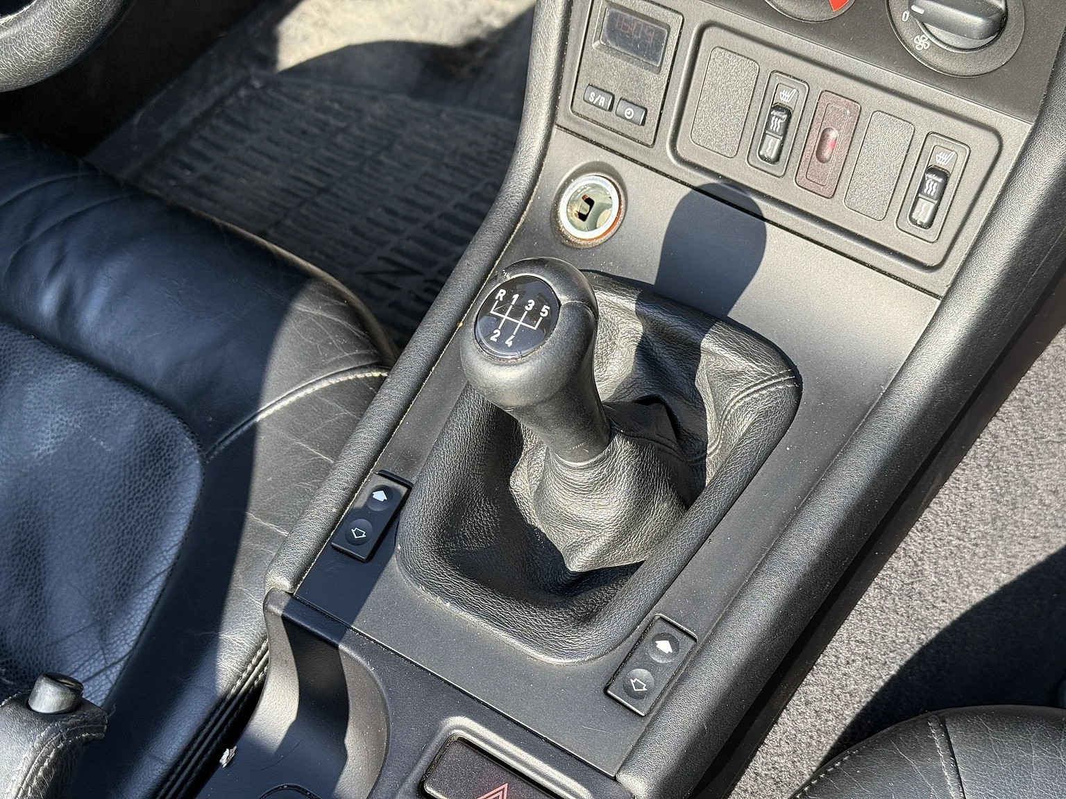 Innenraumfoto von 1996 BMW Z3 1.8 (20)