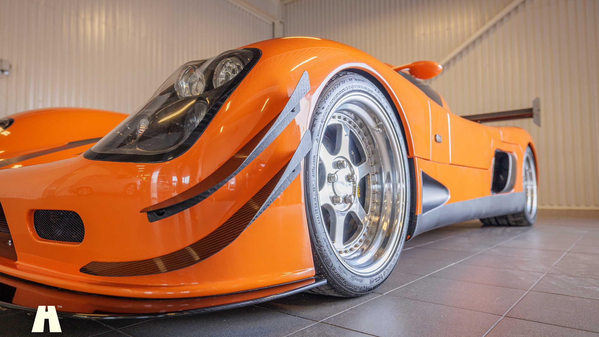 Exterior image of 2006 Ultima GTR (80)