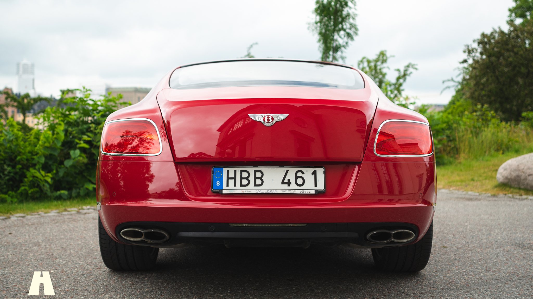 Exterior image of 2013 Bentley Continental GT V8 (5)