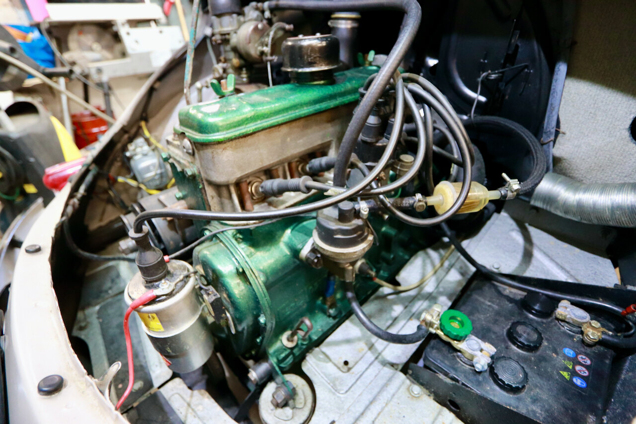 Image of 1959 Renault 4CV mechanics