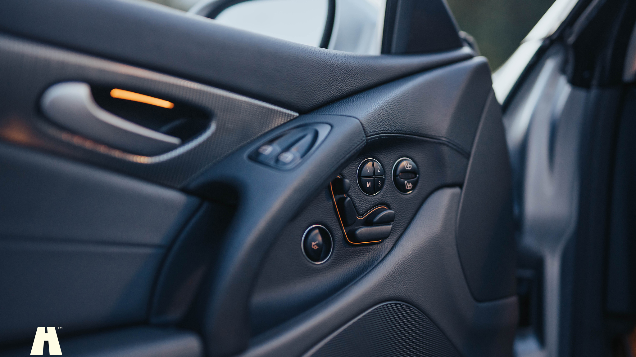 Interiörbild 2006 Mercedes Benz SL350 (6)