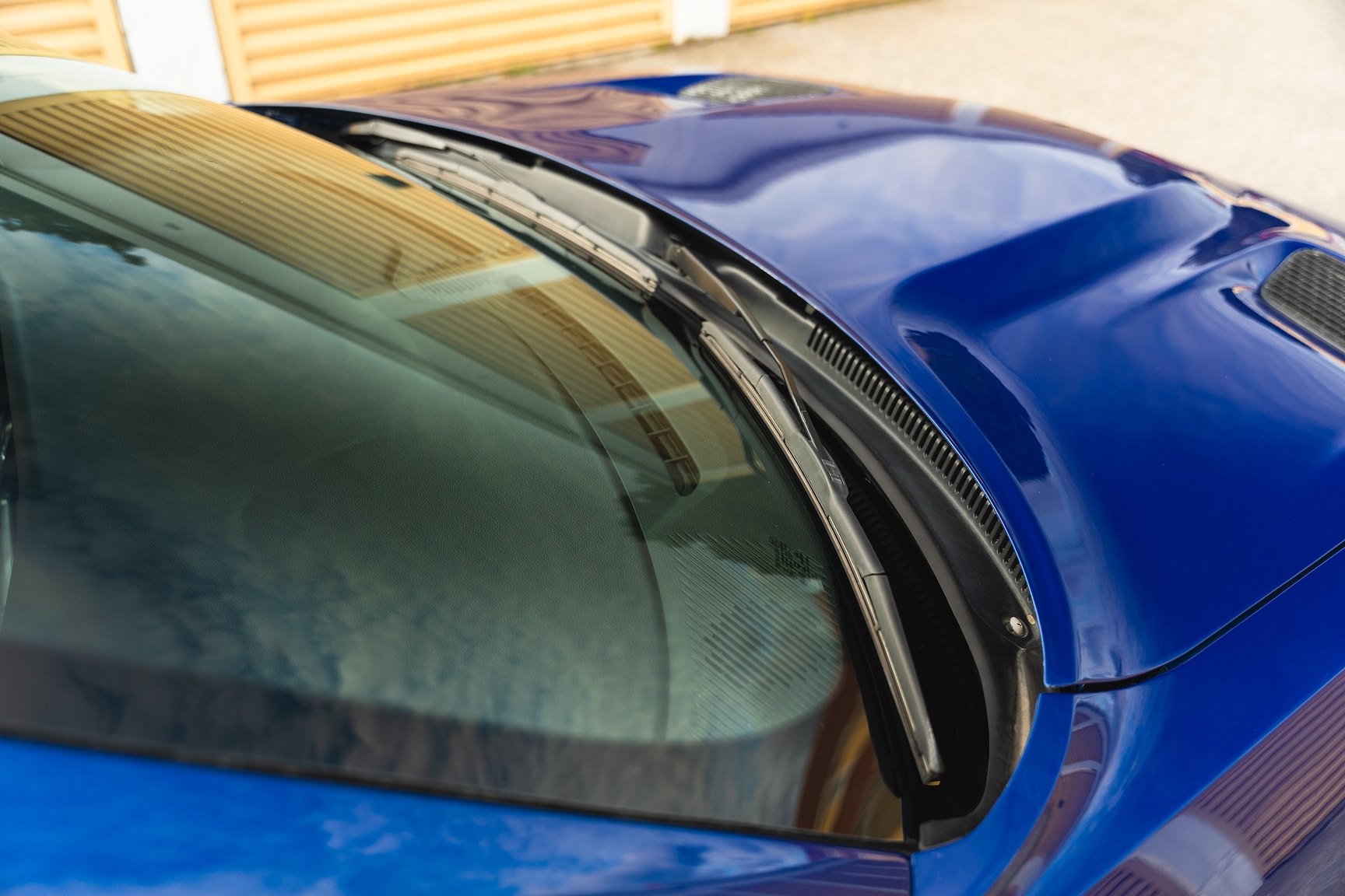 Exterior image of 2018 Dodge Challenger R/T 392