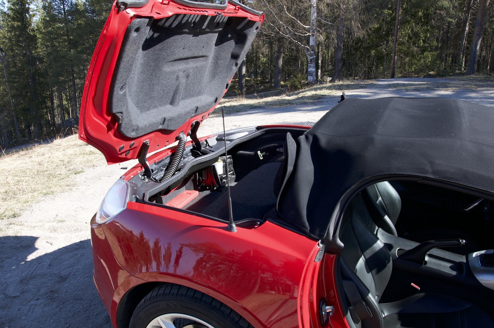 Interior image of 2007 Opel GT 2.0 Turbo