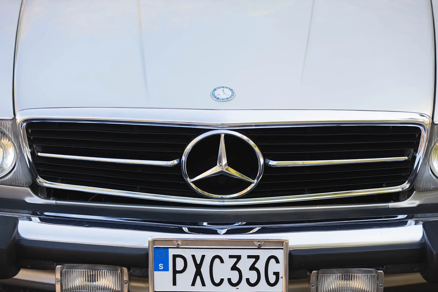 Exteriörbild på 1980 Mercedes-Benz 450 SL  (23)