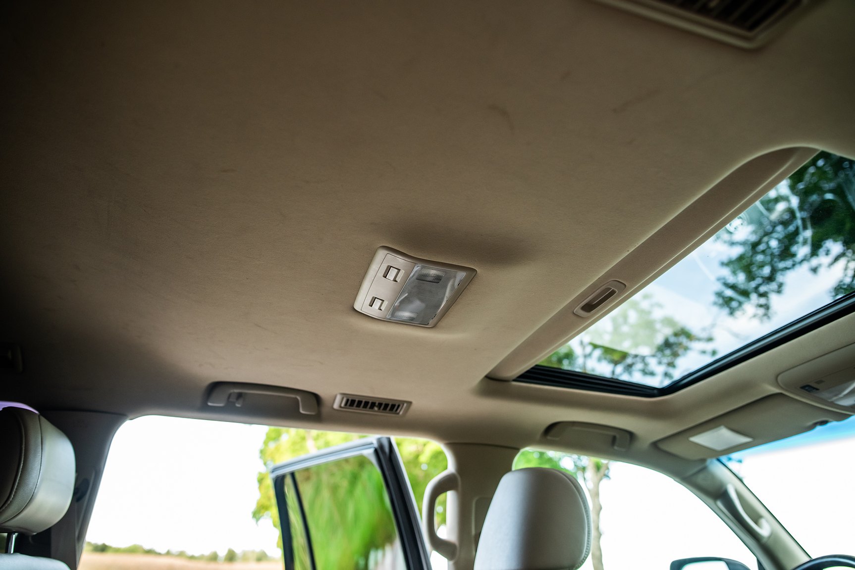 Interior image of 2008 Toyota Land Cruiser 4.5 4WD V8
