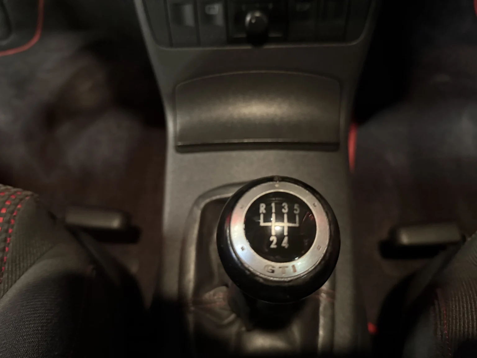 Interior image of 2000 VW LUPO GTI 2001 (45)