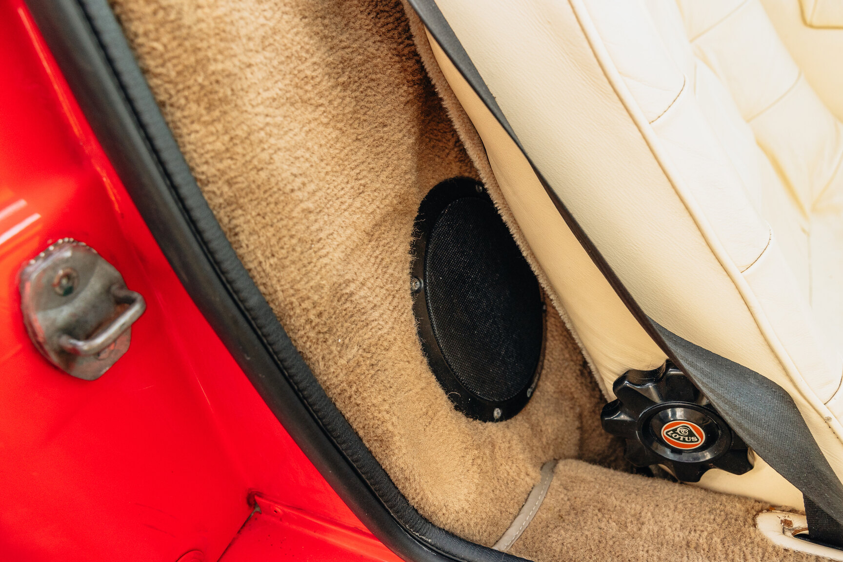 Interior image of 1989 Lotus Esprit Turbo 