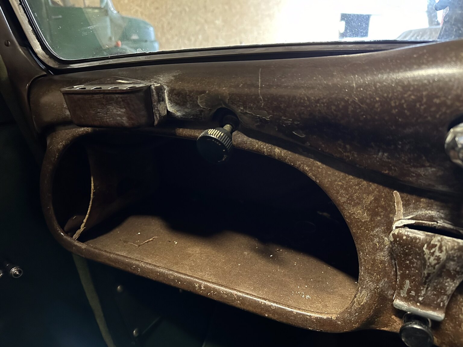 Interior image of 1938 Austin 10 1.1 Cambridge