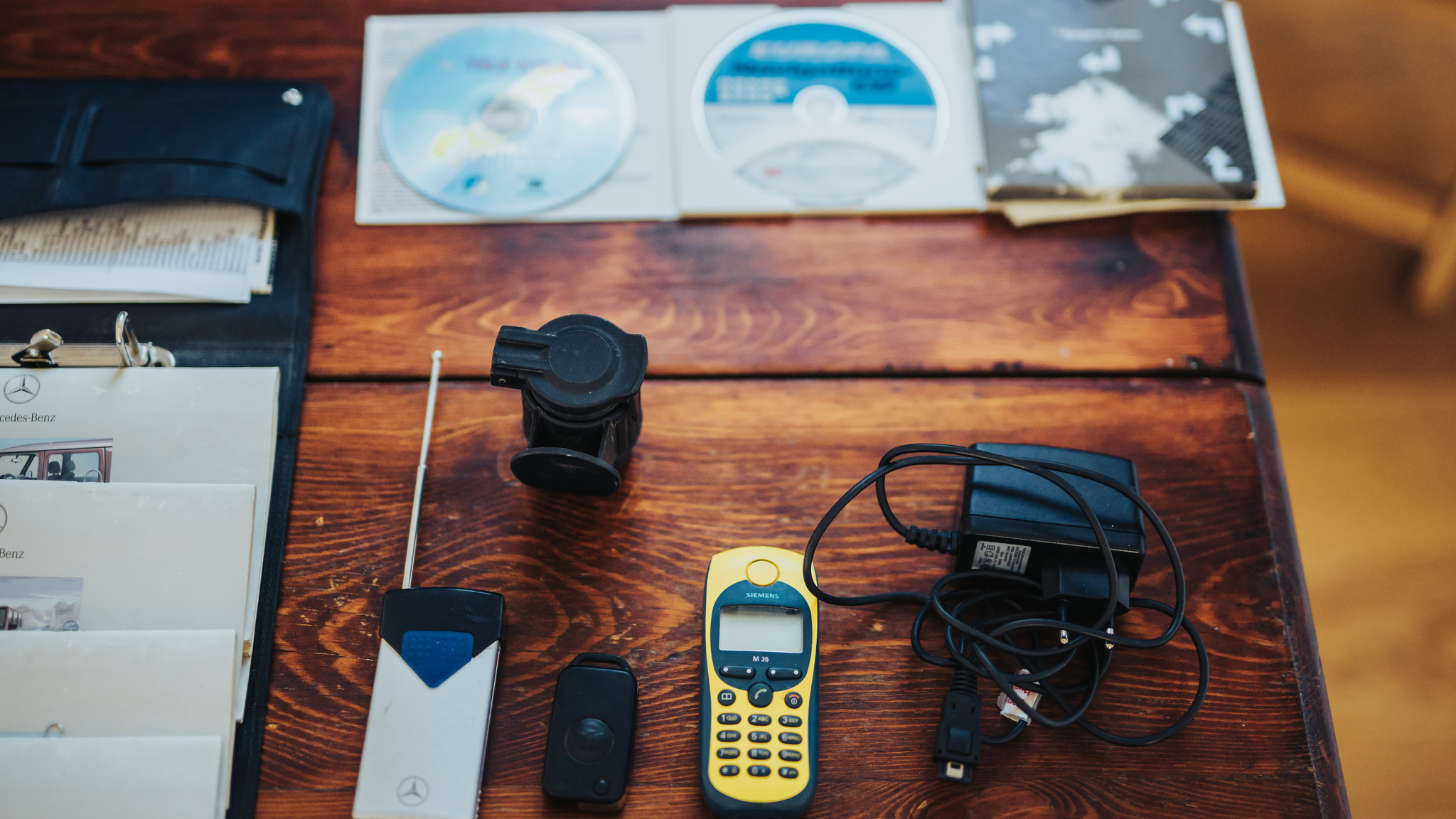 Dokumentation för 2000 Mercedes G500 Classic Special Edition