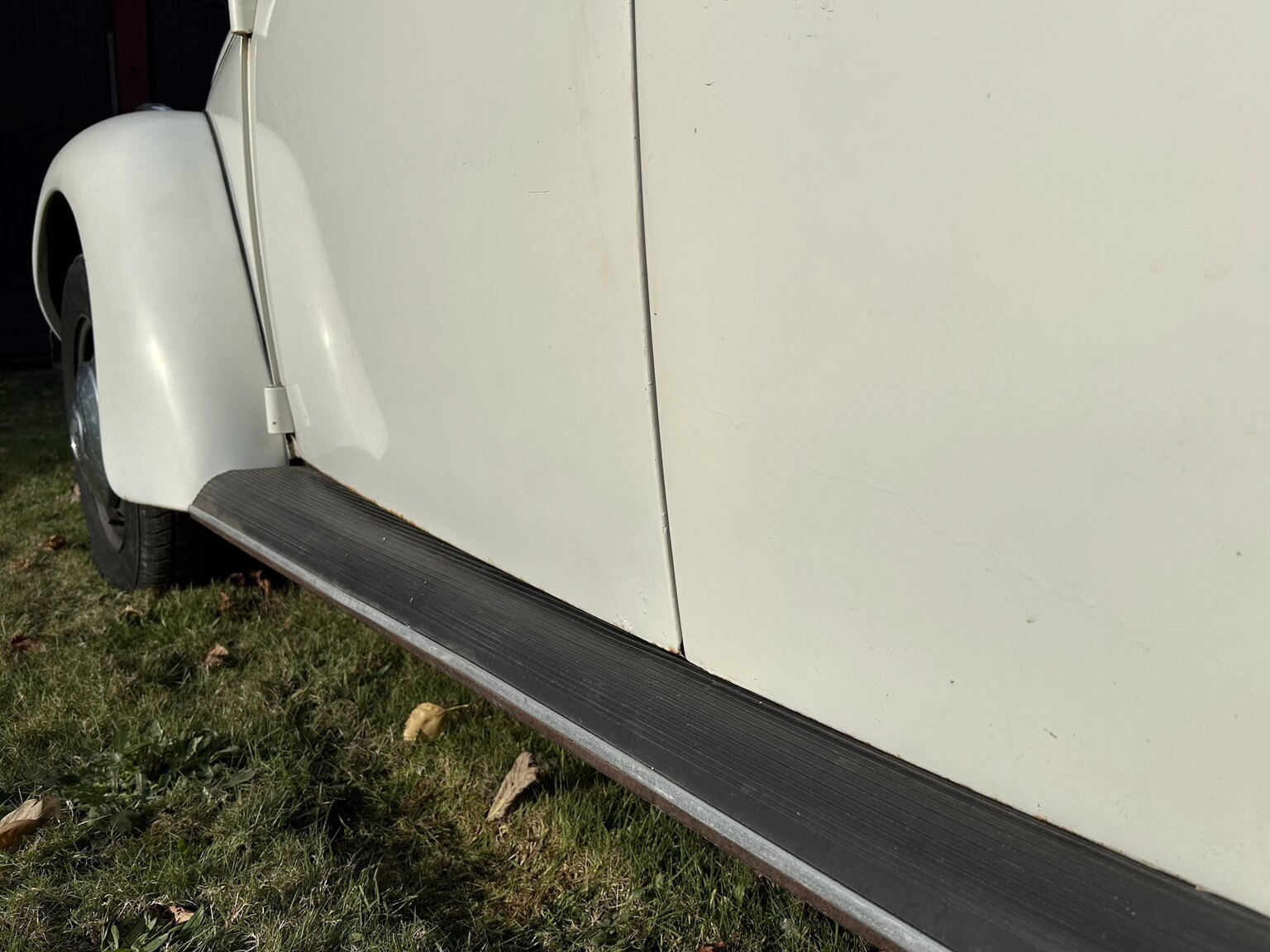 Exterior image of 1971 Volkswagen Beetle 1302 S