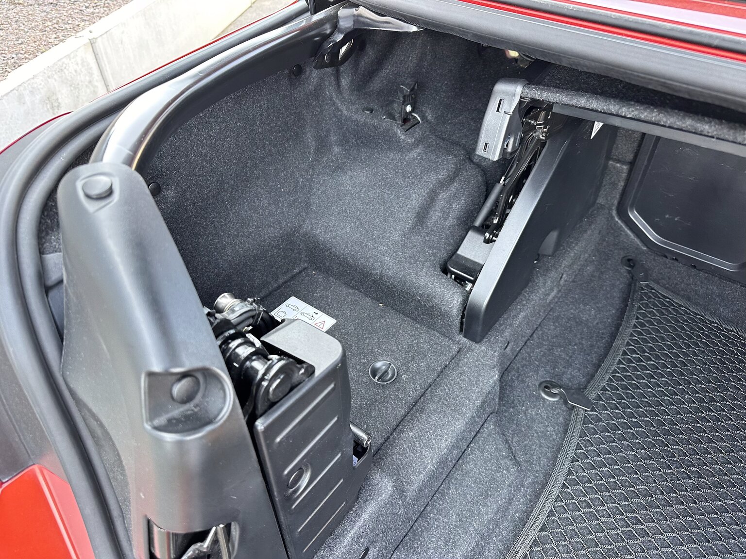 Interiörbild 2018 BMW M4 Competition Convertible F83 Manual