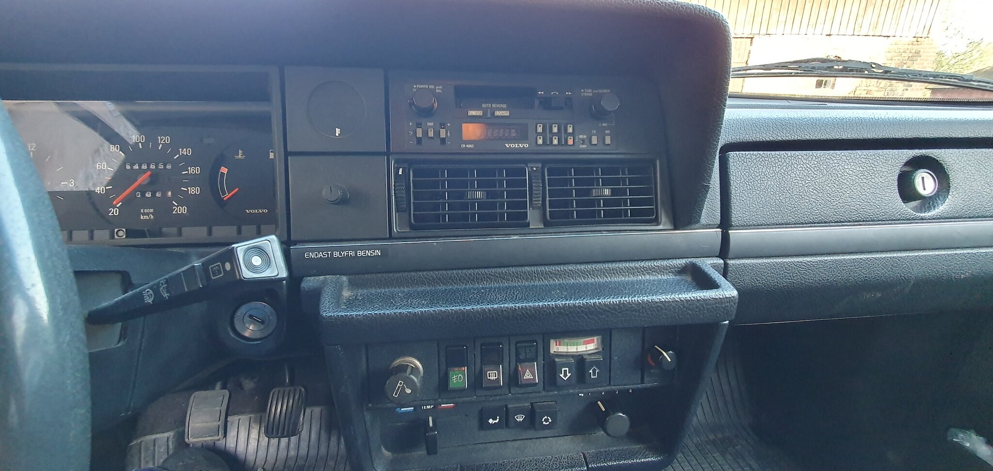 Interiörbild 1990 Volvo 245 GL