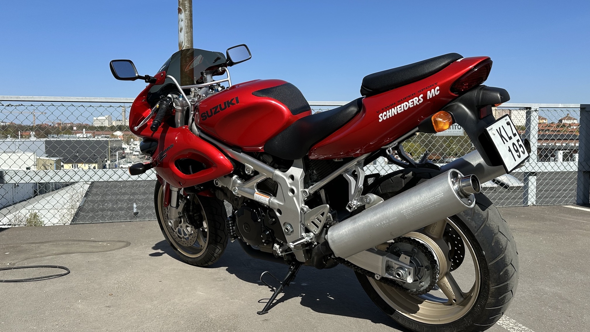 Aussenfoto 1999 Suzuki TL1000S