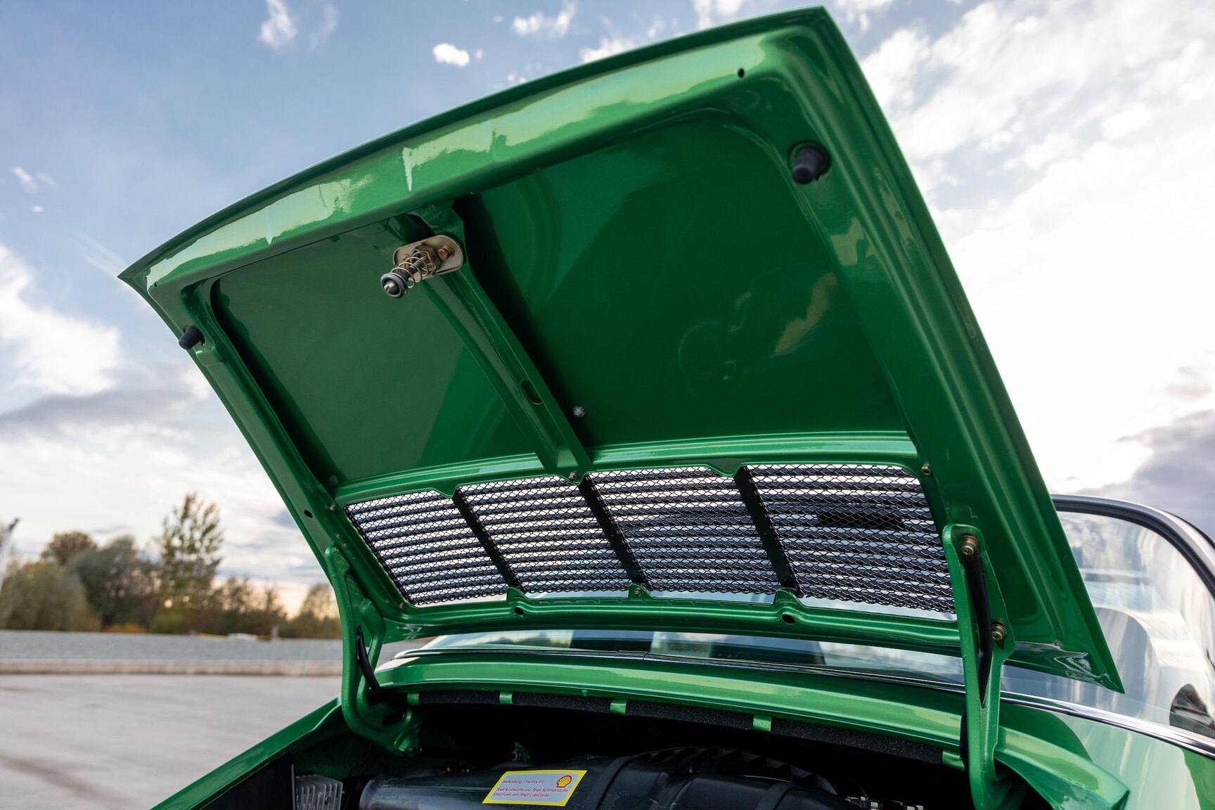 Image of 1974 Porsche 911 S Targa mechanics