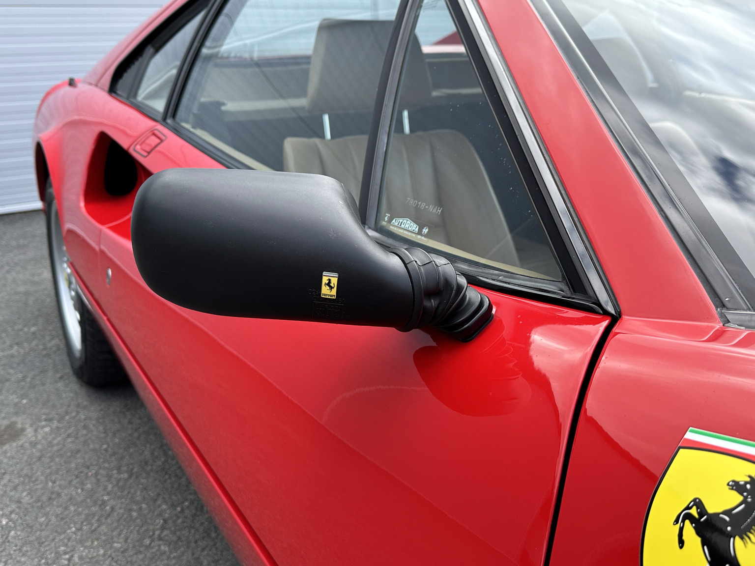 Exteriörbild på 1988 Ferrari 328 GTB