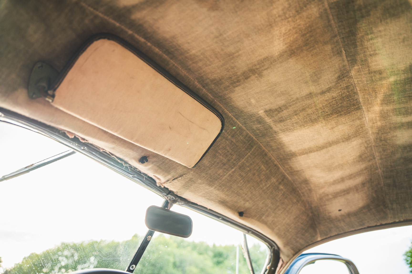 Innenraumfoto von 1939 Plymouth Road king P8 Coupe  (19)