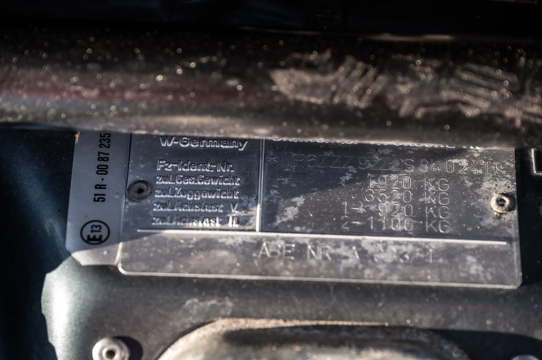 Image of 1988 Porsche 928 S4 mechanics (7)