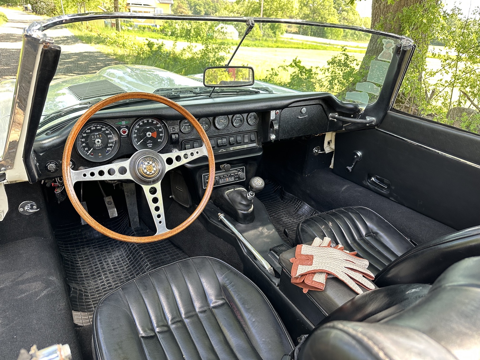Interiörbild 1969 Jaguar E-Type