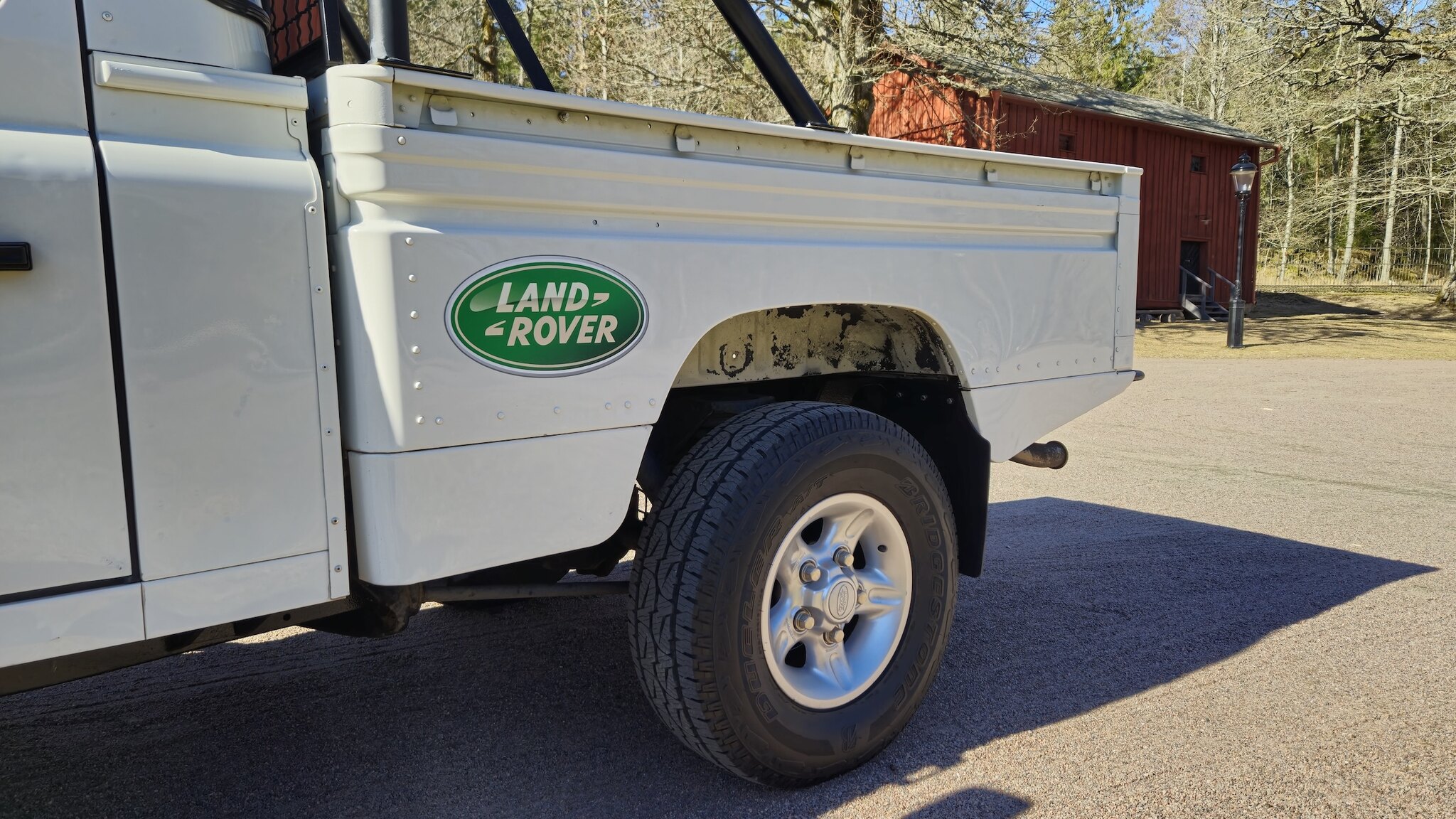 Exterior image of 1999 Land Rover Defender Single Cab Pickup