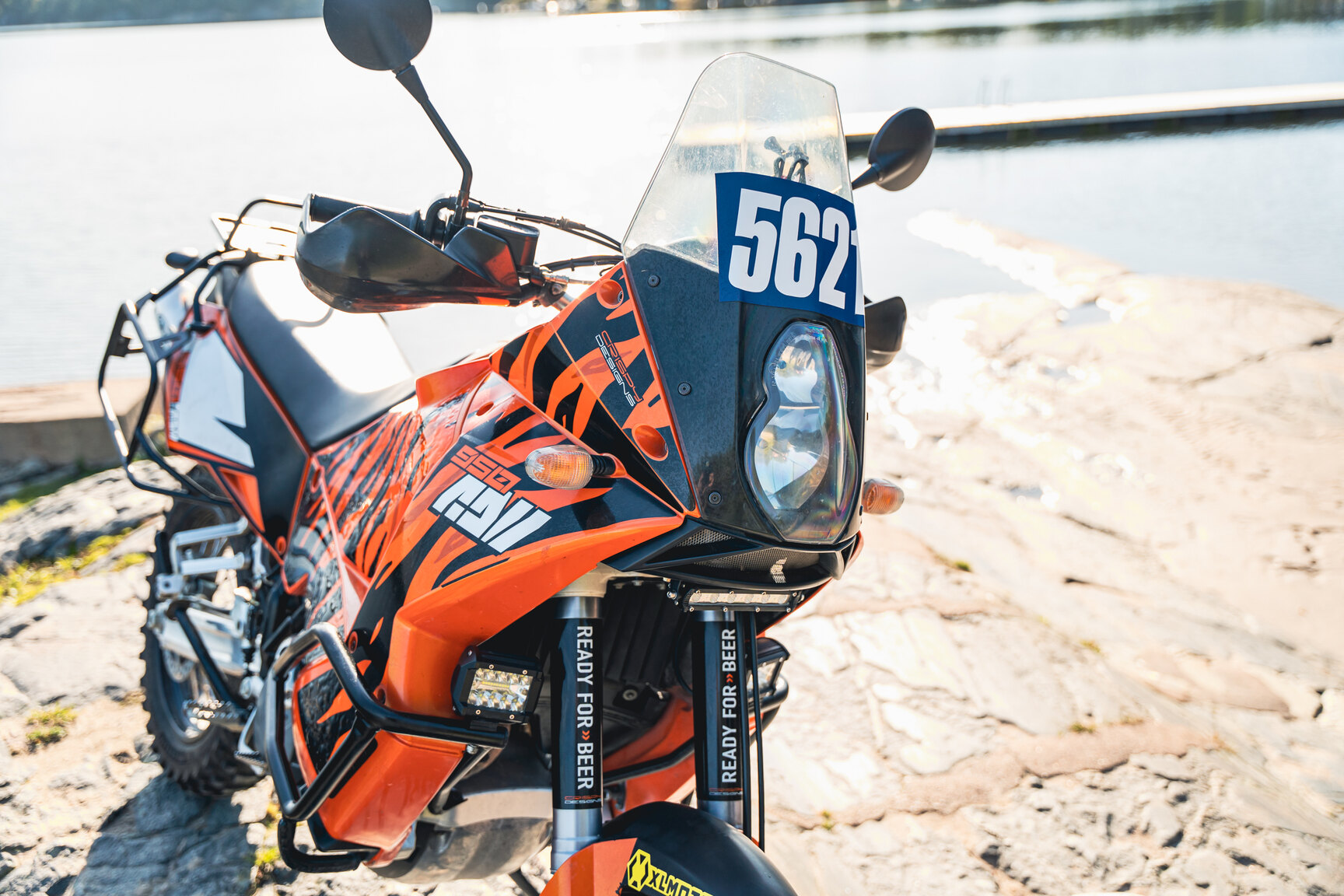 Exteriörbild på 2003 KTM 950 Adventure S