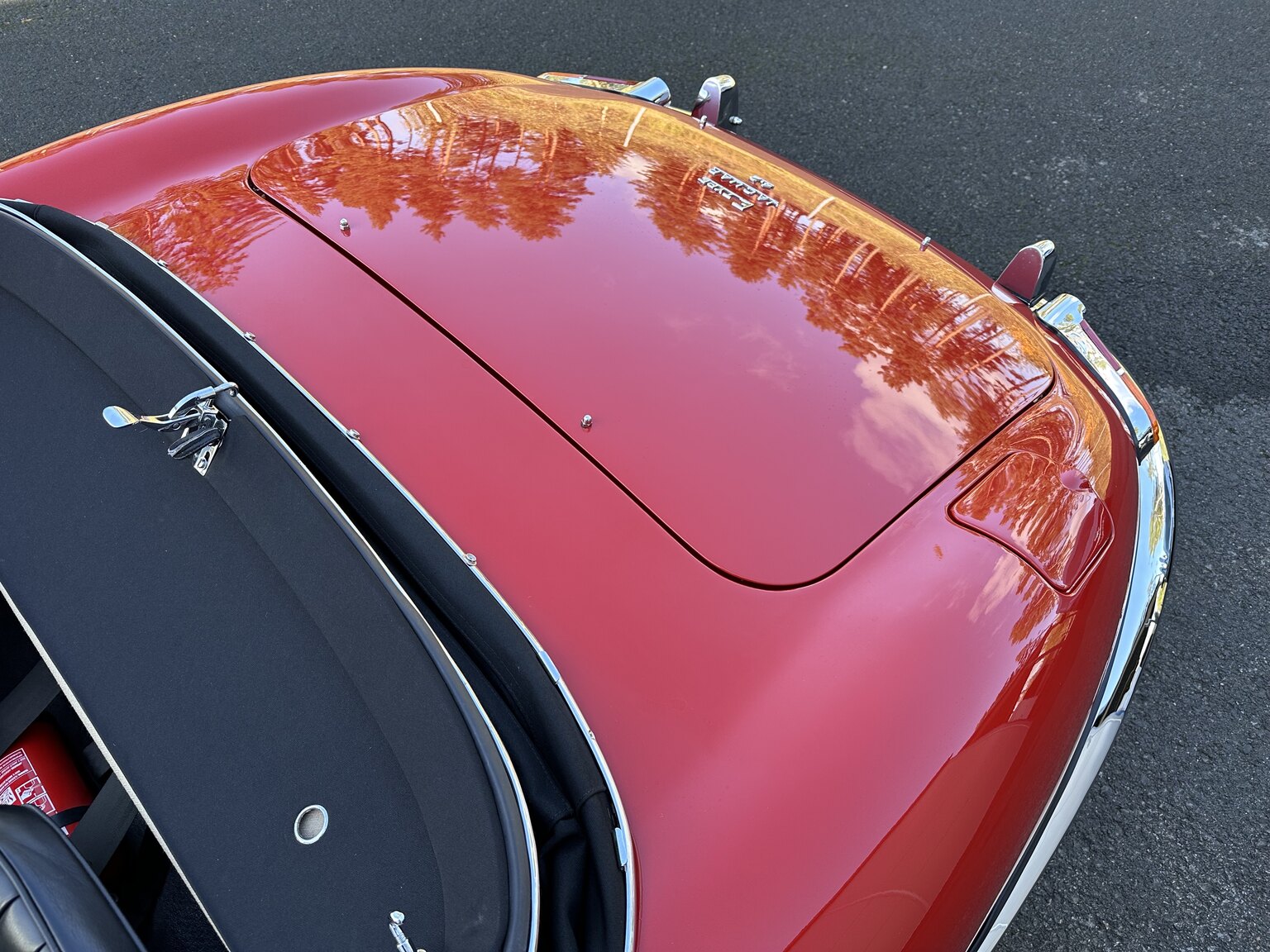 Innenraumfoto von 1965 Jaguar E-Type Series 1 (39)