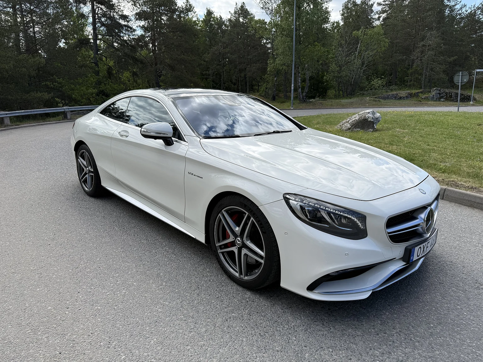 Exteriörbild på 2016 Mercedes-Benz S 63 AMG 4MATIC (1)
