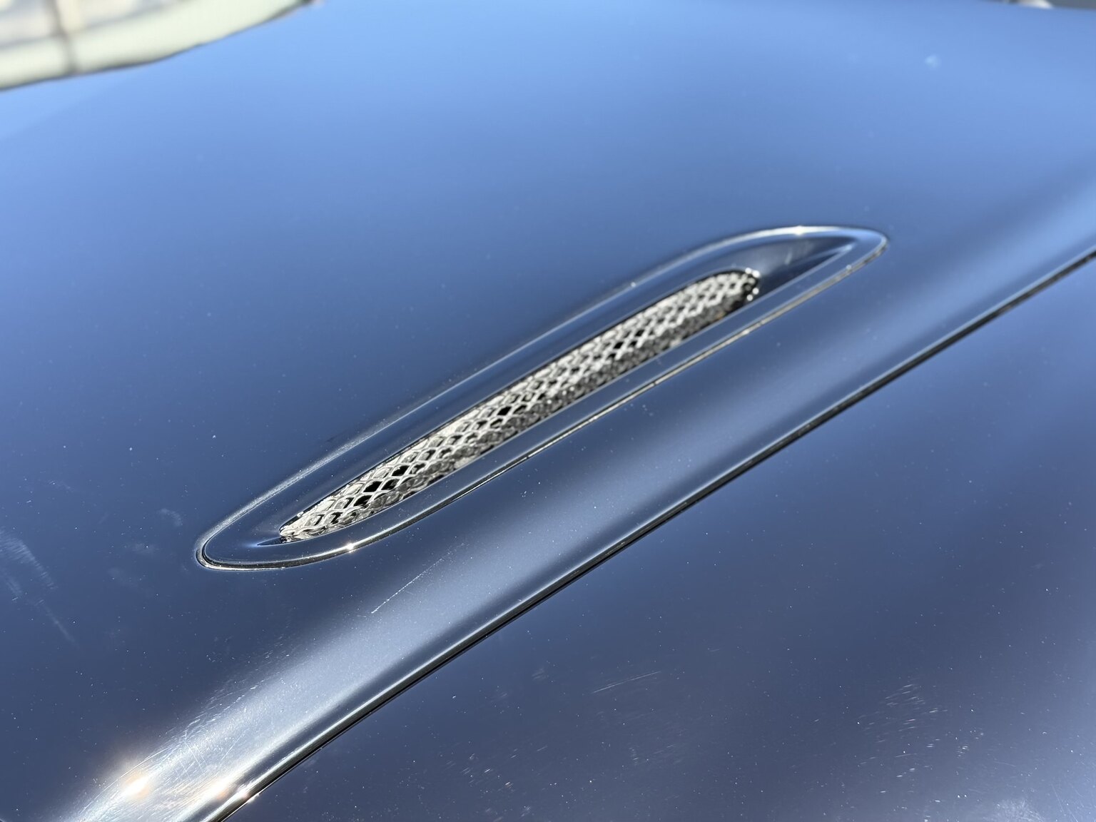 Exteriörbild på 2011 Bentley Continental Supersports