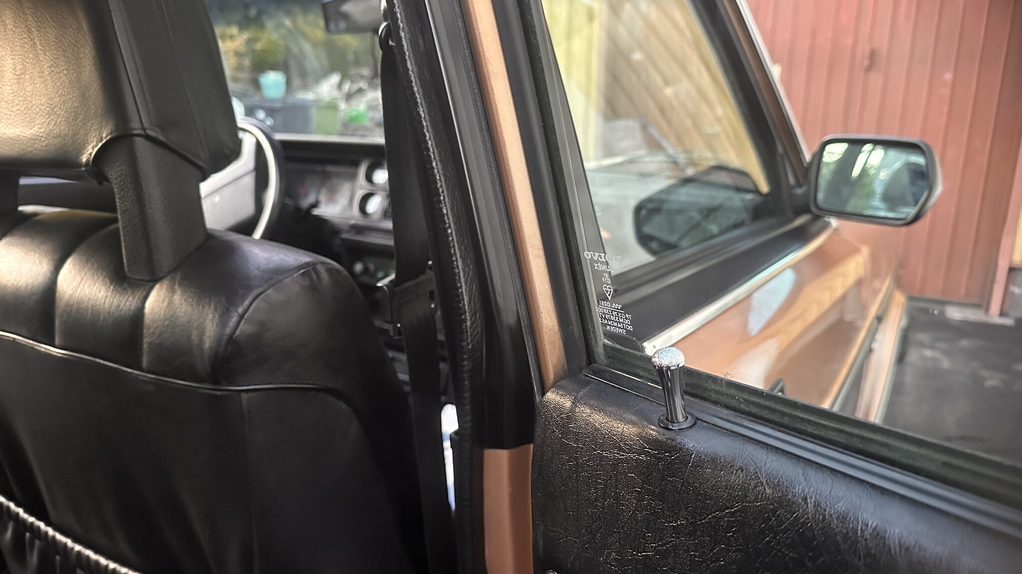Interiörbild 1981 Volvo 244 GLE D6