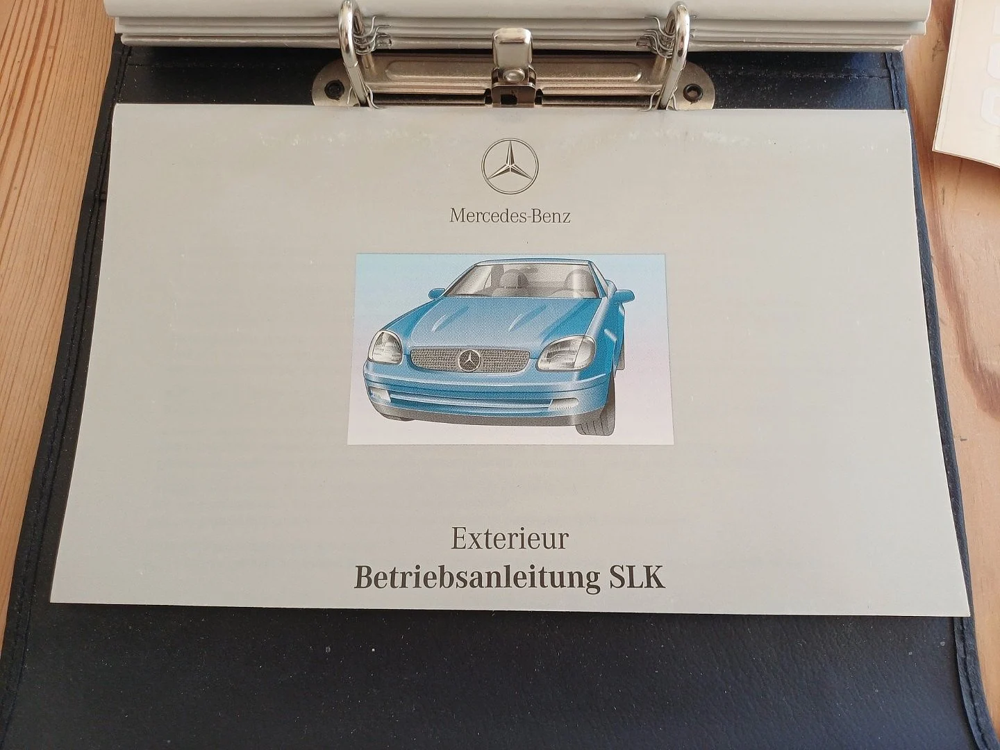 Dokumentation för 1997 Mercedes-Benz 230 SLK (2)