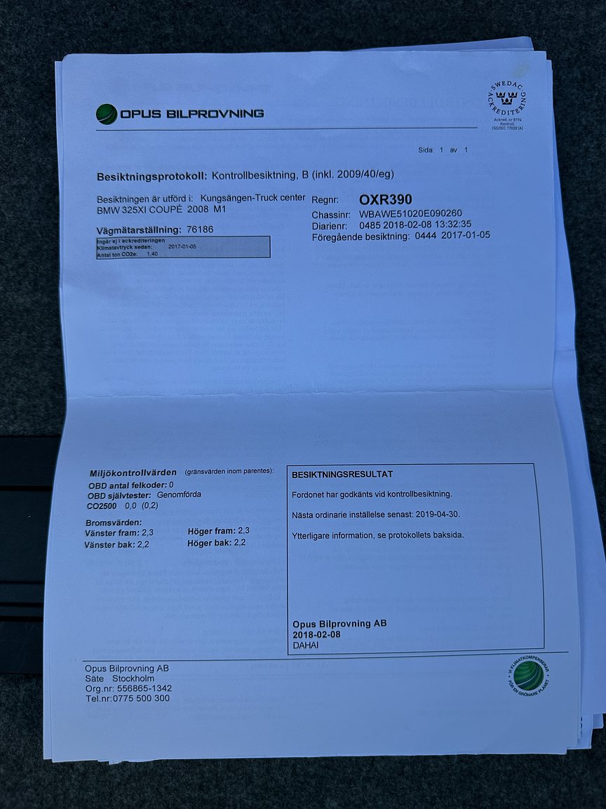 Dokumentation, 2009 BMW 325Xi