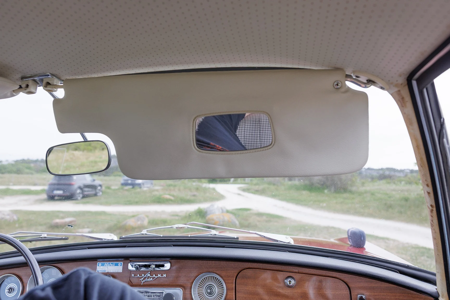 Innenraumfoto von 1968 Volkswagen Typ 34 1600 L Karmann-Ghia (29)