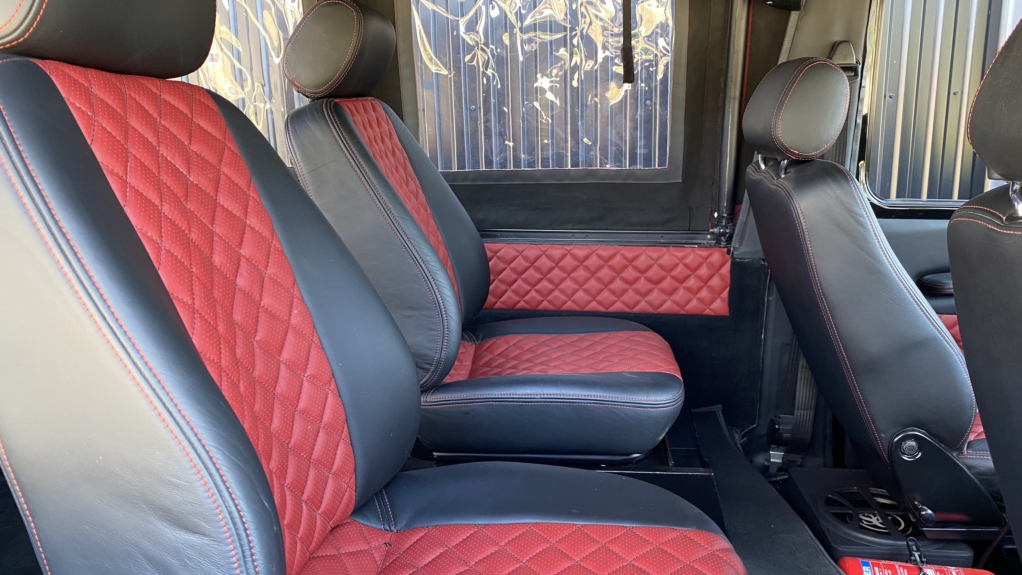 Interiörbild 1996 Mercedes G230 STEYR-PUCH Automat