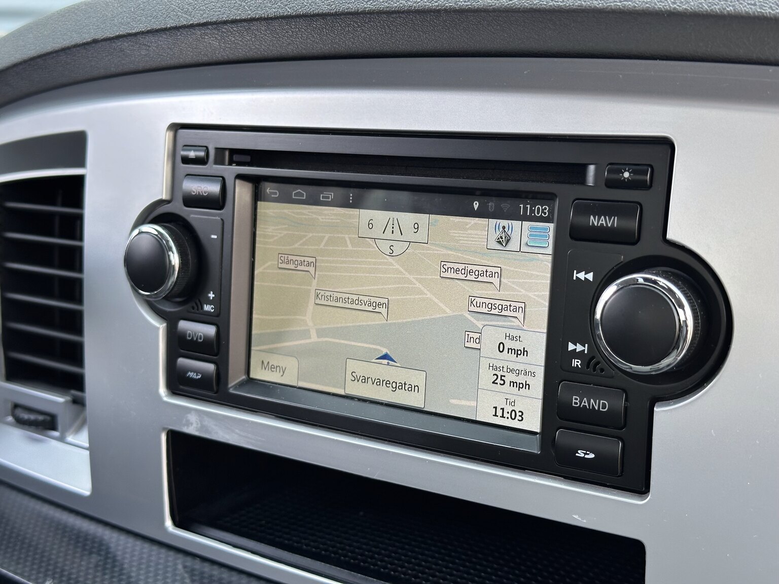 Interior image of 2006 Dodge Ram SRT10