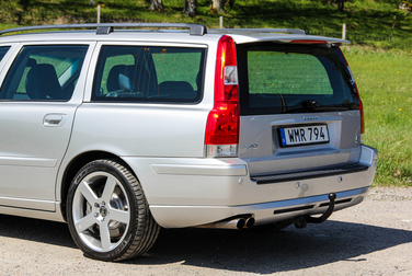 Exteriörbild på 2005 Volvo V70 R AWD