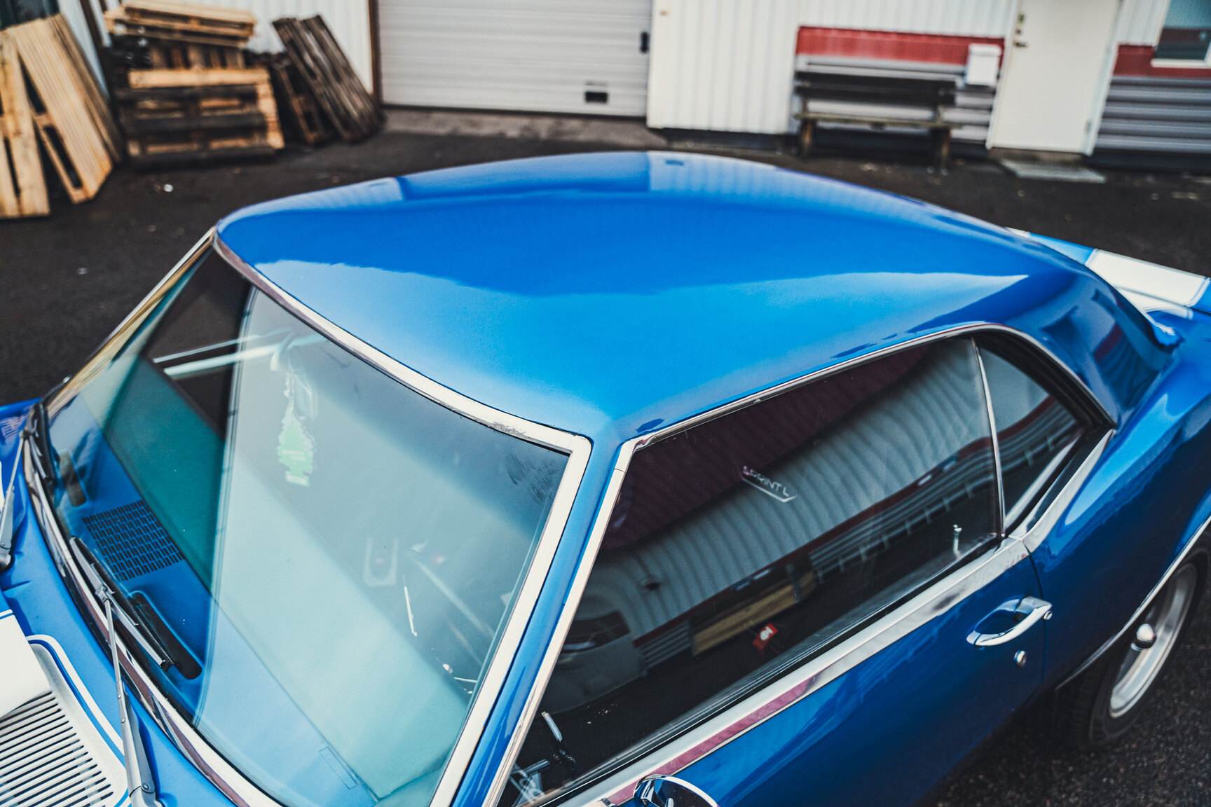 Exteriörbild på 1968 Chevrolet Camaro - Ett sista race