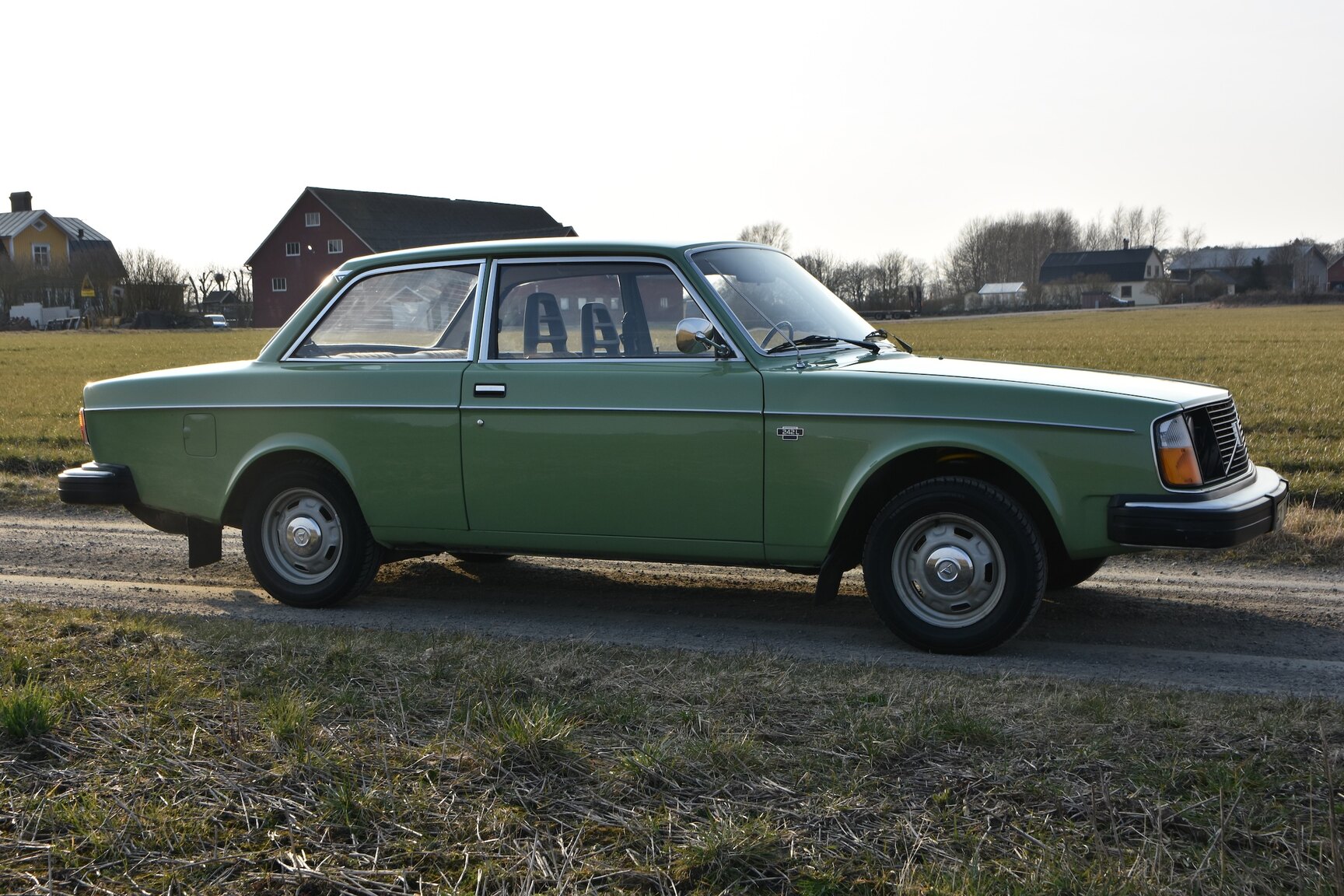 Exteriörbild på 1975 Volvo 242