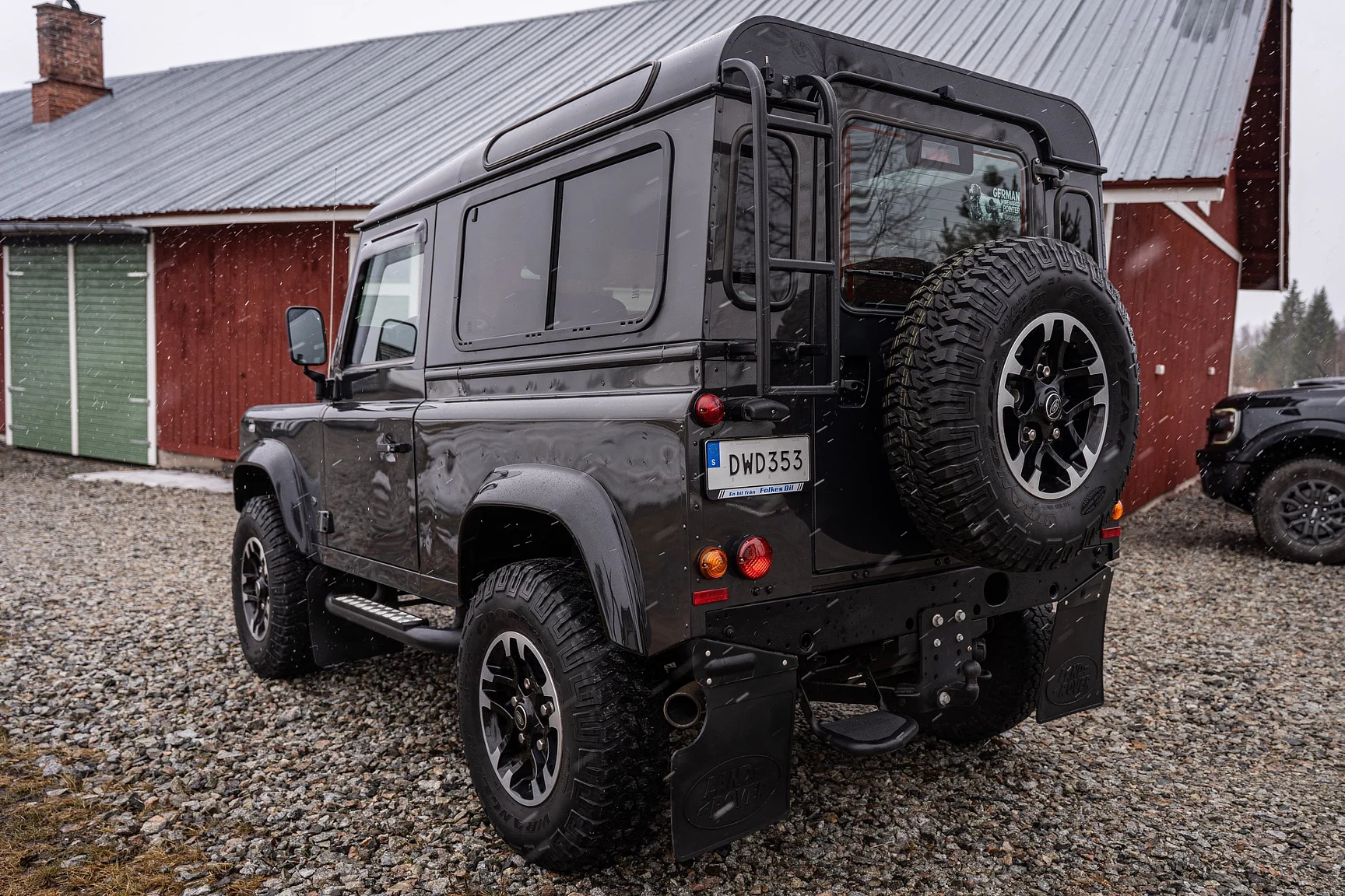 Aussenfoto 2015 Land Rover Defender 90 Special (17)