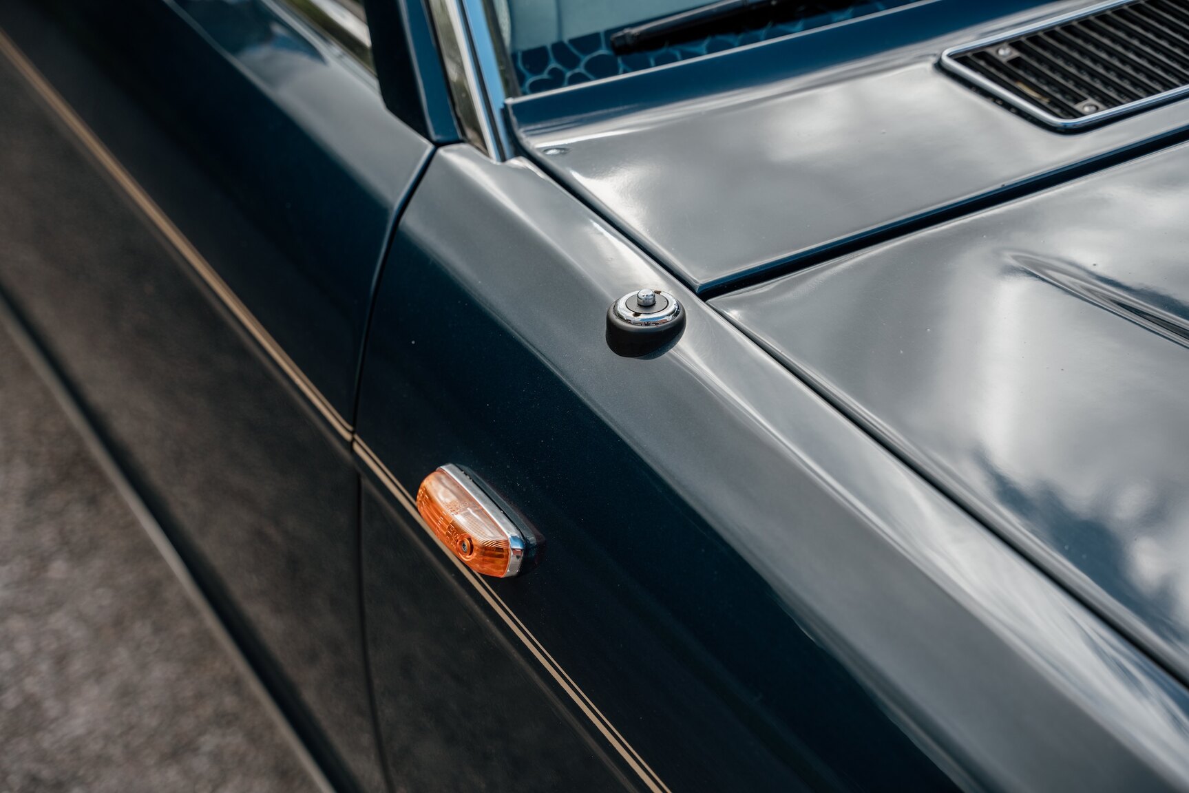 Exteriörbild på 1982 Rolls Royce Silver Spirit