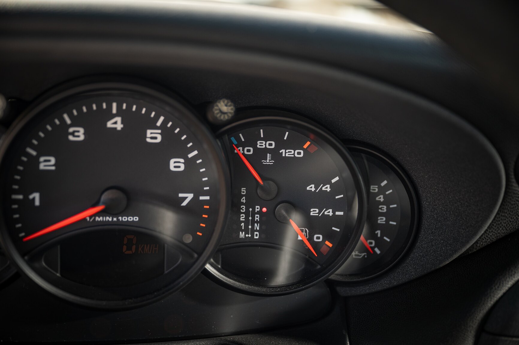 Innenraumfoto von 1999 Porsche 911 Carrera