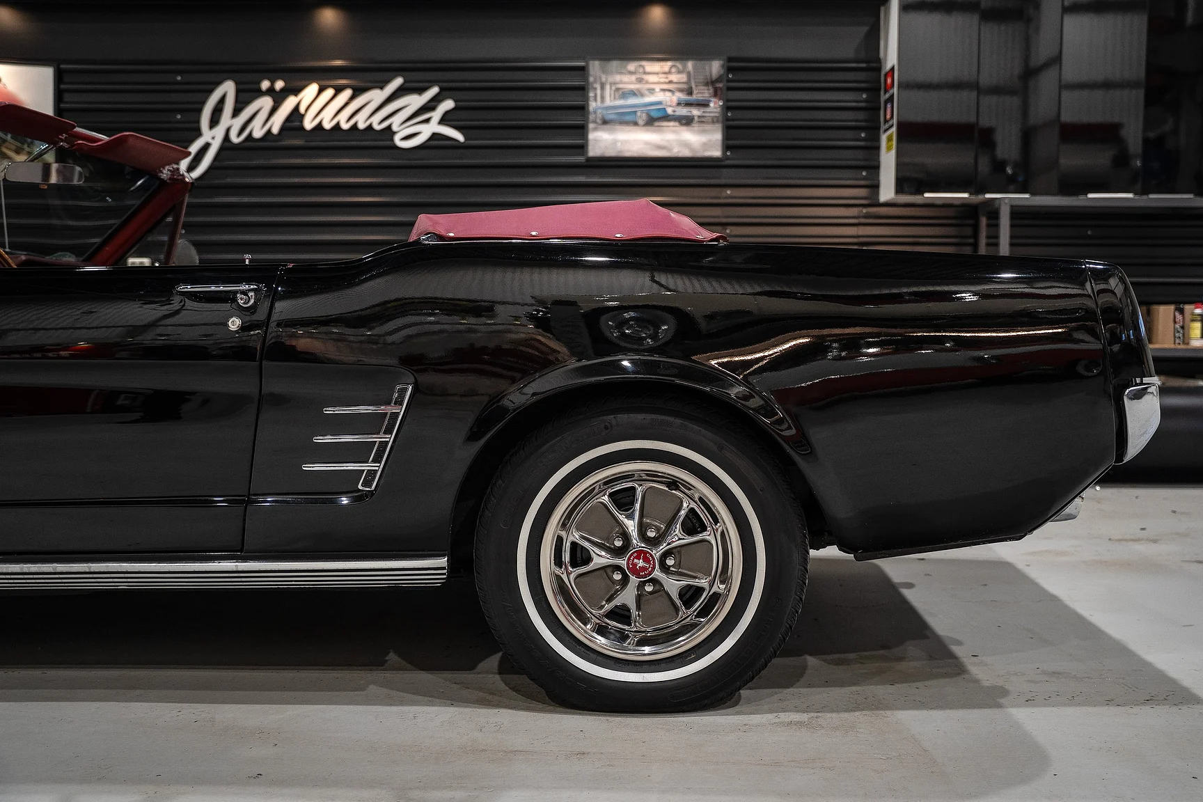 Exterior image of 1966 Ford Mustang Convertible (7)