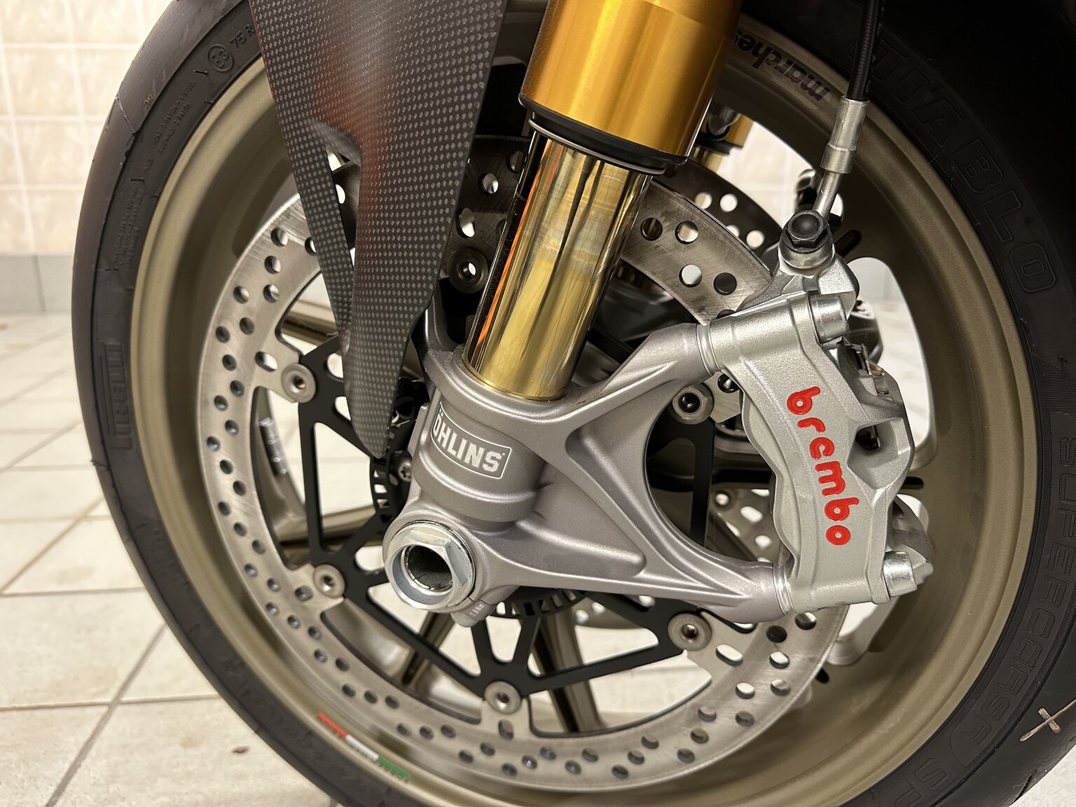 Image of 2020 Ducati Panigale V4 25° Anniversario (18) mechanics