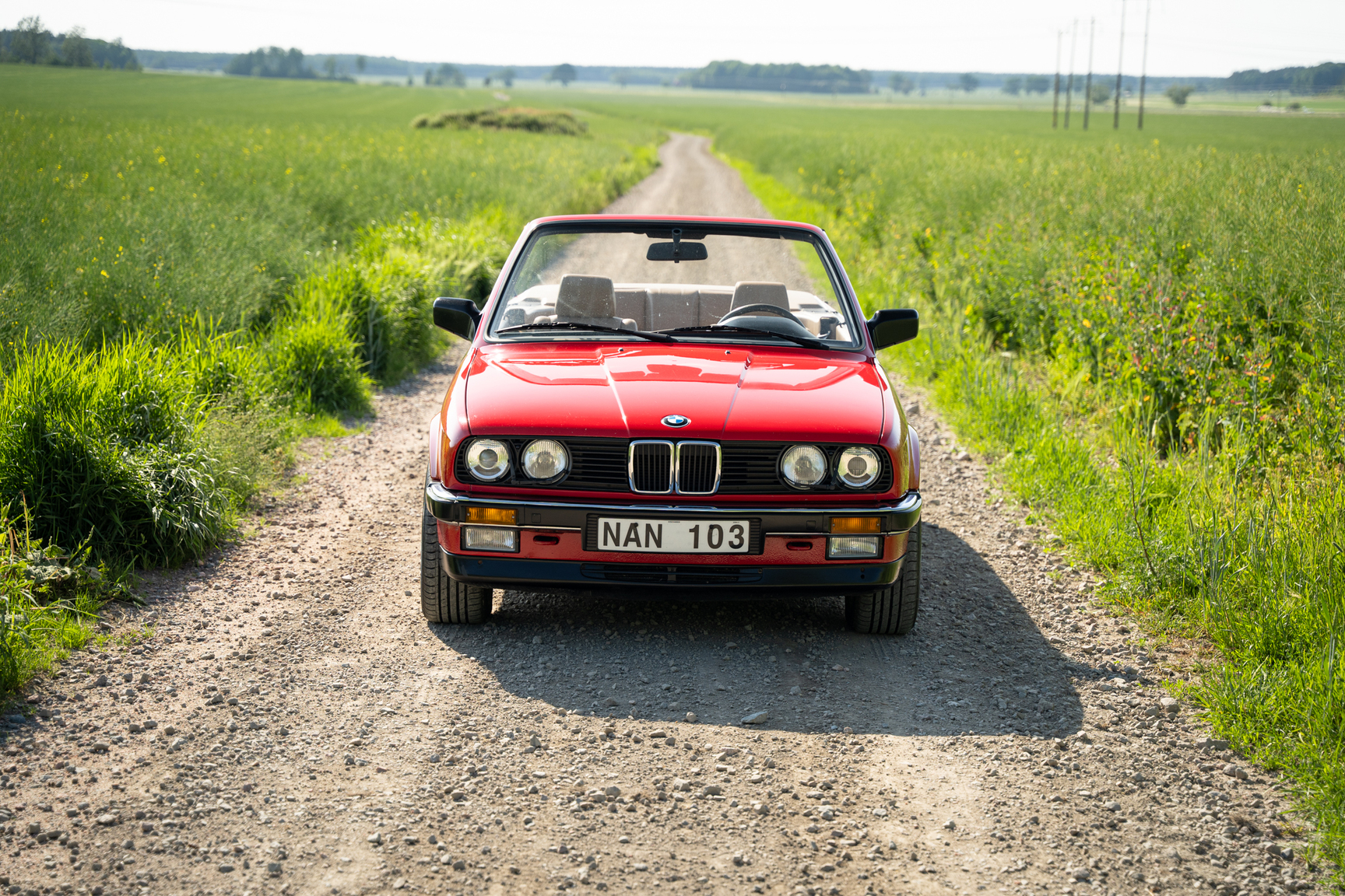 Exterior image of 1988 BMW 325 Cabriolet (E30)