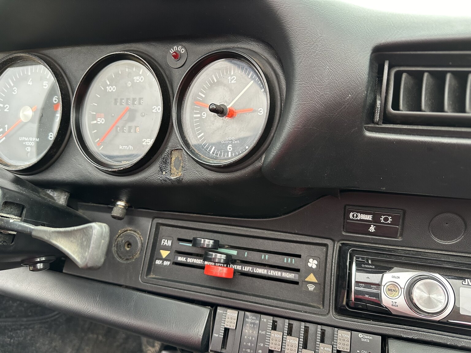 Innenraumfoto von 1972 Porsche 911 T (10)