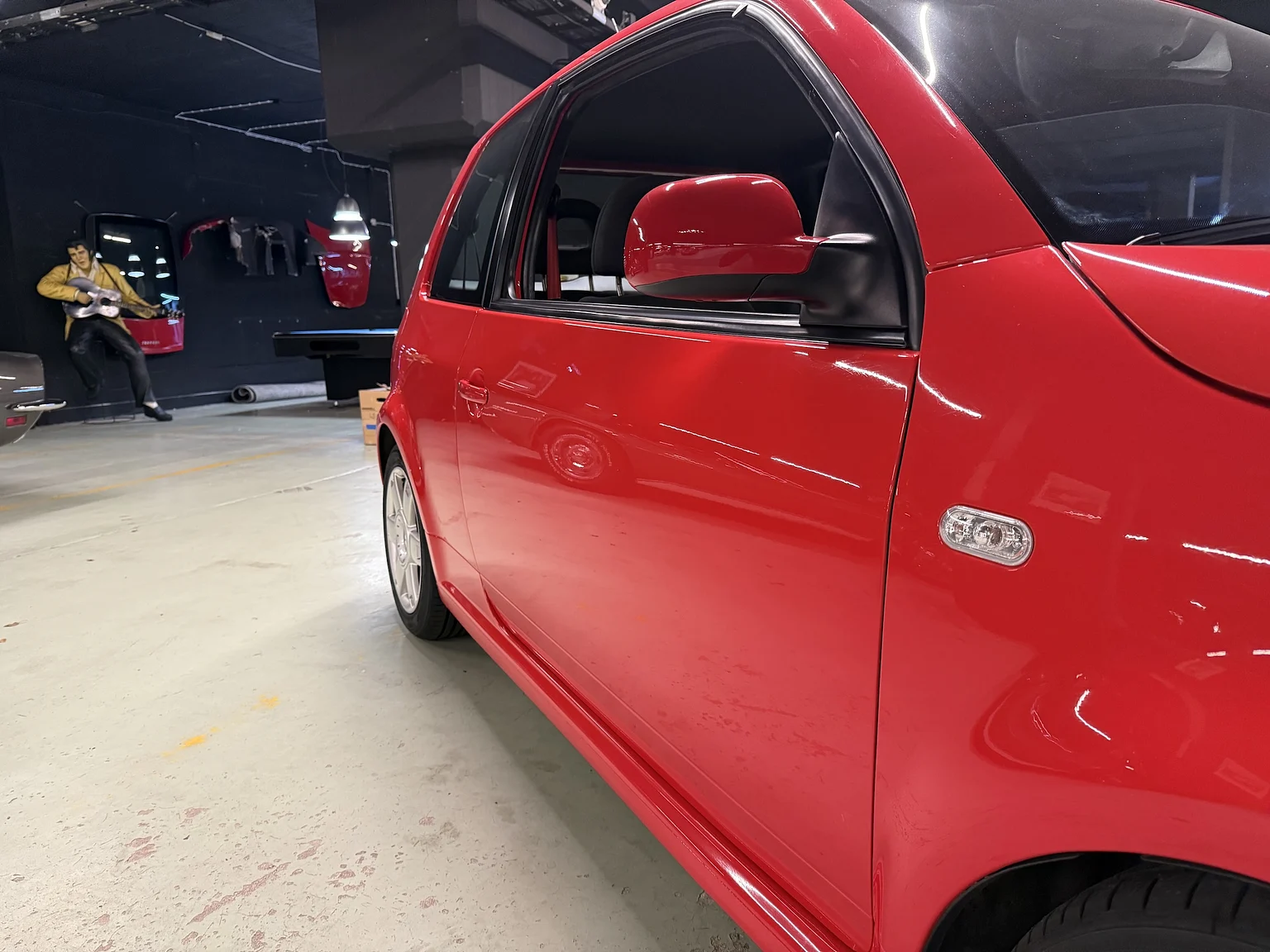 Exteriörbild på 2000 VW LUPO GTI 2001 (31)