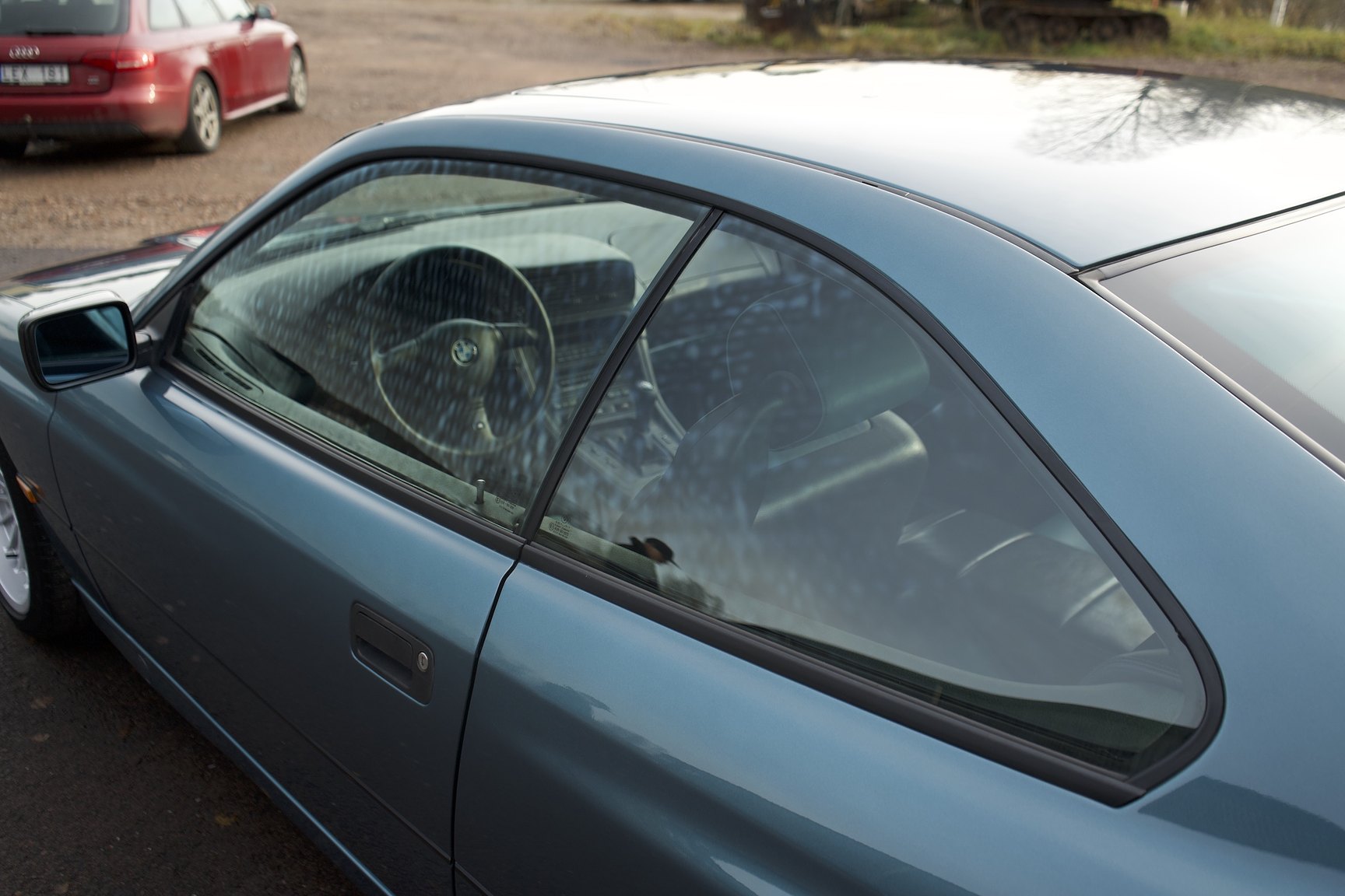 Exteriörbild på 1992 BMW 850i 6-speed manual - NO RESERVE
