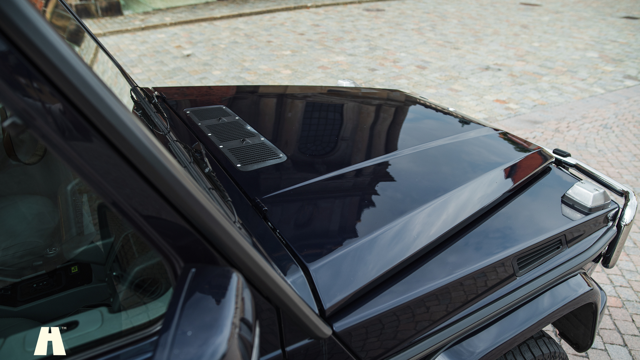 Exteriörbild på 2004 Mercedes-Benz G400 (KORT)