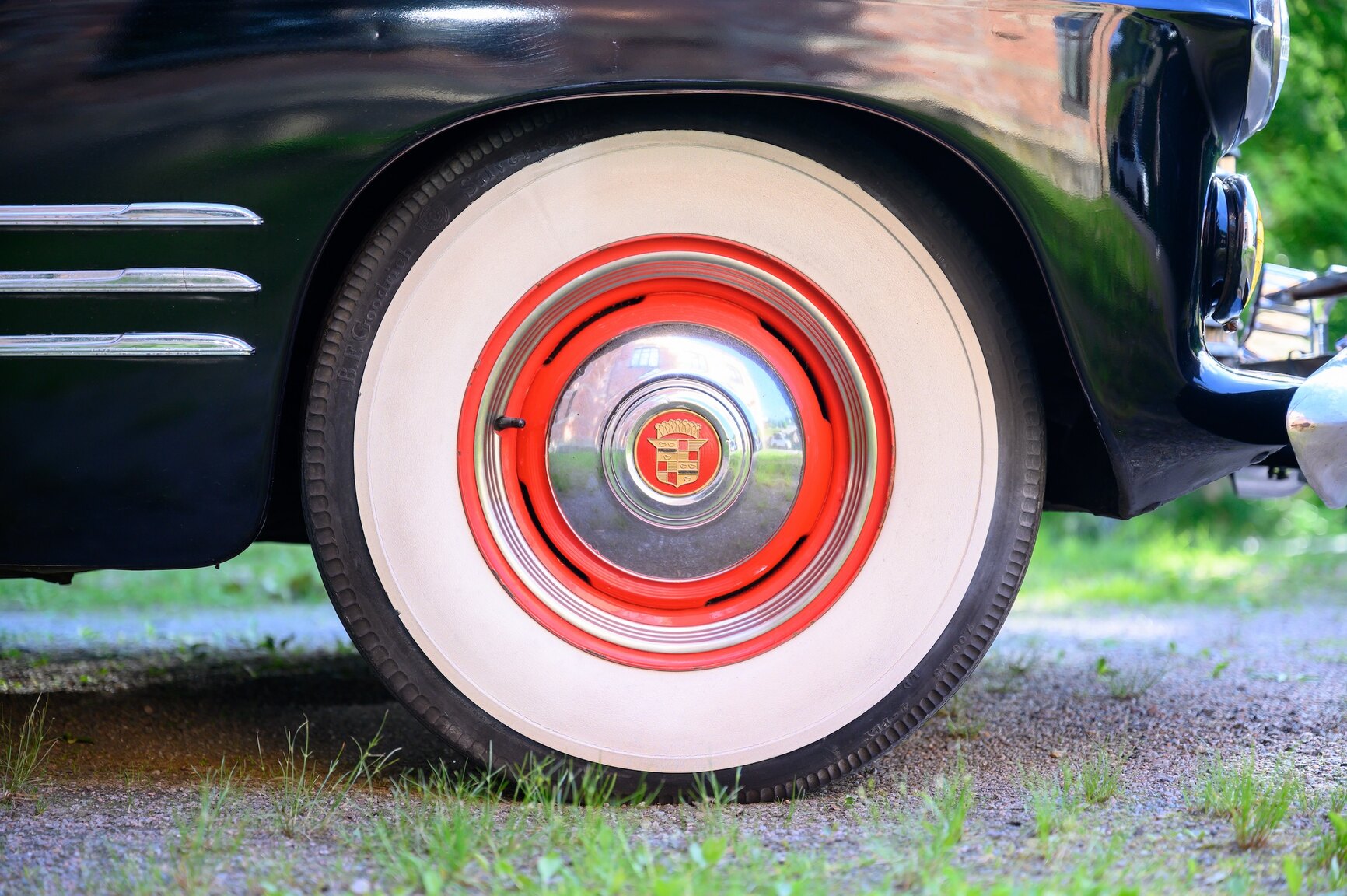 Exterior image of 1941 Cadillac Model Sixty-One Fastback (38)