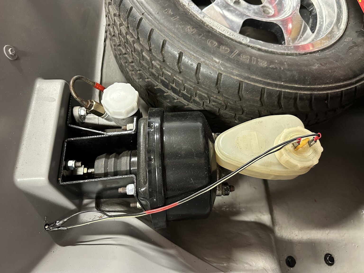 Image of 1977 Lotus Esprit S1 mechanics