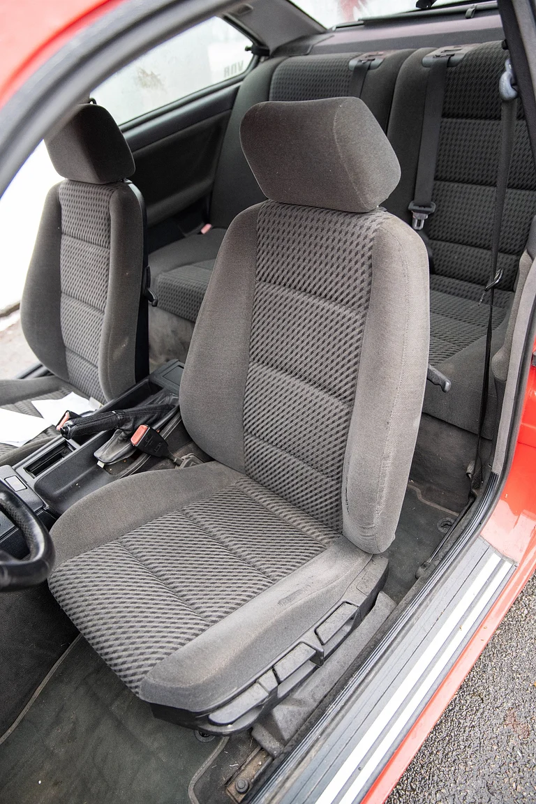 Innenraumfoto von 1992 BMW 325i Turbo (3)